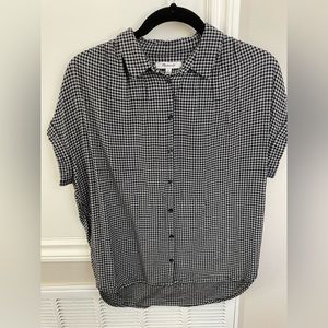 Madewell Women’s button down shirt